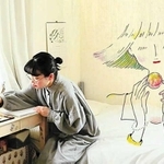 映画「コットンダイアリー」に登場する尾松琴音さんと自筆のイラスト（（ｃ）ｏｍａｔｓｕ　ｋｏｔｏｎｅ）