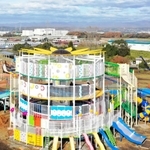 ひまわりの丘公園に新たに登場する大型複合遊具施設＝小野市浄谷町（小野市提供）