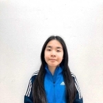 髪をカットする直前の島村大輝さん（島村有香さん提供）