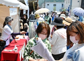 昨年５月に開かれた「播博」の様子＝西脇市内