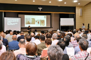 西脇東中と黒田庄中の統合に質問が集中した２回目の地区説明会＝西脇市黒田庄町前坂