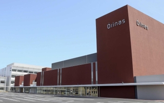 西脇市役所（市庁舎・市民交流施設オリナス）＝西脇市下戸田