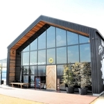 農園カフェ「ネコデヒマワリ」