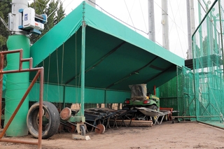 社高野球部の器具庫