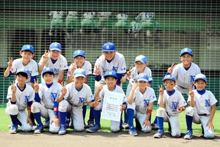 県大会で準優勝し全国大会出場を決めた西脇野球スポーツ少年団＝西脇市坂本（提供）