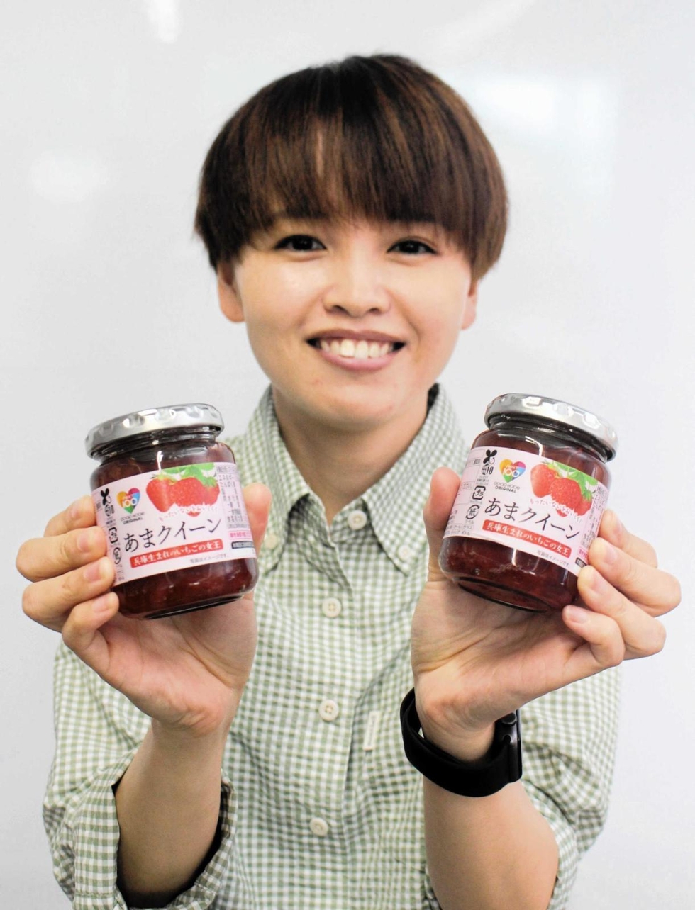 苺④フフフさん専用 余ったイチゴ「あまクイーン」でジャム 西脇市が企業と連携し開発