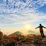 ｙ．ｉ．１１１８さんの「美しい朝」＝１１月２４日、小野アルプス