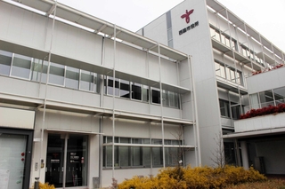 開庁時間を短縮する予定の西脇市役所