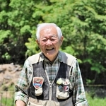 あびき湿原保存会会長の山下公明さん＝加西市網引町