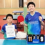 全国大会出場を決めた吉田楓将さん（右）と翔将さん＝吉田卓球場