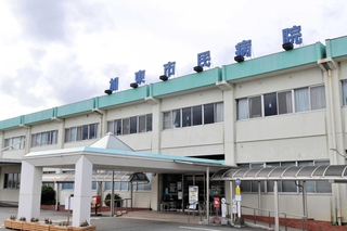 ７月から病棟の機能を一部転換する加東市民病院＝加東市家原
