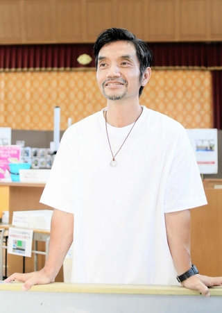 「オープンスペース」を運営する市橋拓也さん＝三木市吉川町大畑