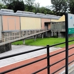 岡之山美術館＝西脇市上比延町
