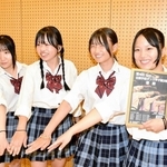 手話ダンス甲子園で優勝した「ミラクルー」＝加西市北条町北条