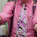 障害のセルフチェック　肘の伸び具合確認を