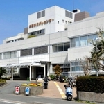 建て替えが予定される兵庫県立がんセンター＝明石市北王子町