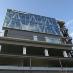 神戸市立神戸アイセンター病院＝神戸市中央区港島南町２