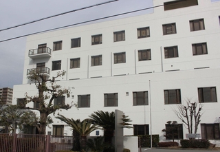 神戸地検姫路支部が入る姫路法務合同庁舎＝姫路市北条１