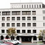 兵庫県警宝塚署＝宝塚市旭町１