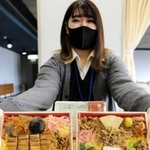 姫路の味を全国で味わえる「あったか　おうち駅弁」＝まねき食品