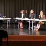 撮影機器を前に、地方創生を語り合う若手社員たち＝淡路市野島大川