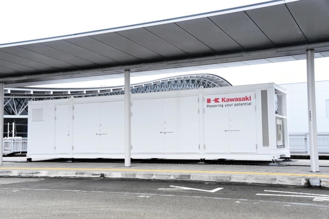 関西空港に設置された自動ＰＣＲ検査ロボットシステムの外観（川崎重工業提供）