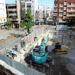 ＪＲ西日本不動産開発が複合商業施設を建設する阪神御影駅南側＝神戸市東灘区