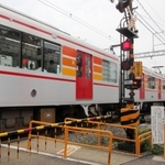 山陽電気鉄道の「飾磨車庫踏切」。監視カメラの画像からＡＩが踏切内の人を検知する＝姫路市飾磨区恵美酒
