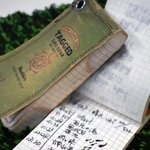 槙野社長愛用のメモには登山の記録がびっしり＝尼崎市南初島町