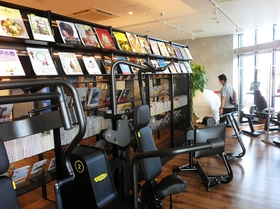 ｔｓｕｔａｙａとジムが合体 本を読みながらトレーニングも 西宮に新業態店 Next 経済 ひょうご経済 神戸新聞next