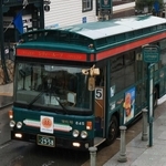 神姫バスが運行を引き継ぐ観光巡回バス「シティーループ」＝神戸市中央区北野町２