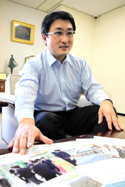 地域の課題解決に向けた取り組みなど、インパクト志向金融宣言について語る但馬信金の宮垣健生常務理事＝豊岡市中央町