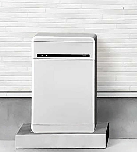 家庭用の蓄電池（大阪ガス提供）