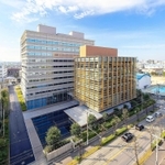 タクマが実質的な再エネ１００％を実現した本社ビル＝尼崎市金楽寺町２（同社提供）