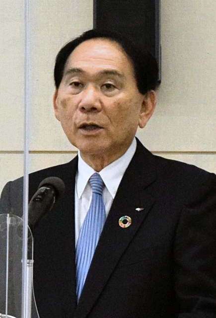 前社長の逮捕について語るＧ－７ホールディングスの金田達三会長兼社長＝大阪市中央区北浜１
