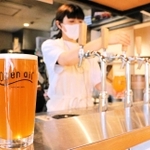 神戸市内で醸造されたクラフトビールが楽しめる＝神戸市中央区三宮町３