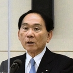 前社長の逮捕について語るＧ－７ホールディングスの金田達三会長兼社長＝大阪市中央区北浜１