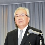 会見する大阪銀行協会の高島誠会長＝大阪市中央区谷町３