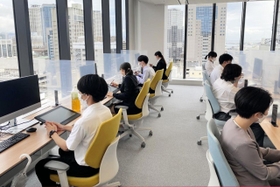 作画のためのパソコンが並ぶシンエイ動画神戸スタジオ＝神戸市中央区海岸通
