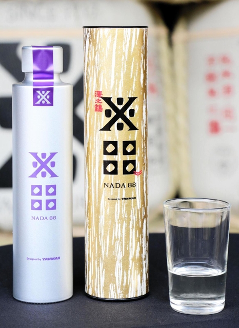 開発した酒米「ＯＲ２２７１」で醸した「沢の鶴　ＮＡＤＡ８８」＝神戸市灘区大石南町１、沢の鶴資料館