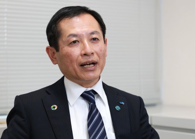 赤字ローカル線問題について語る国弘正治・ＪＲ西日本兵庫支社長＝神戸市中央区加納町４、同支社