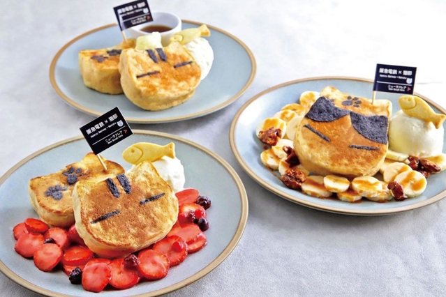 ニューラフレアのコラボカフェで提供する「にゃんにゃんパンケーキ」（フェリシモ提供）