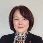 松原亜希子氏