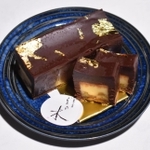 「お菓子工房くりの木」が開発した酒かす入りのスイーツ＝神戸市東灘区御影塚町１、神戸酒心館