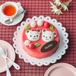 阪急阪神百貨店とファミリアがコラボしたケーキ（エイチ・ツー・オーリテイリング提供）