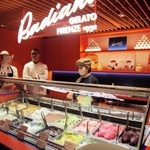ユーハイム本店内で７月１日にオープンするジェラート店「Ｂａｄｉａｎｉ（バディアーニ）」＝神戸市中央区元町通１