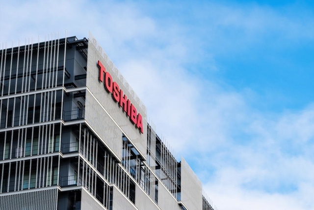 東芝本社（yu_photo／stock.adobe.com)