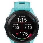 「ガーミン」のスマートウオッチ（神戸新聞会館提供）