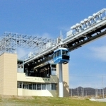 神戸製鋼所が開発や建設に関わったスカイレール＝広島市安芸区（同社提供）