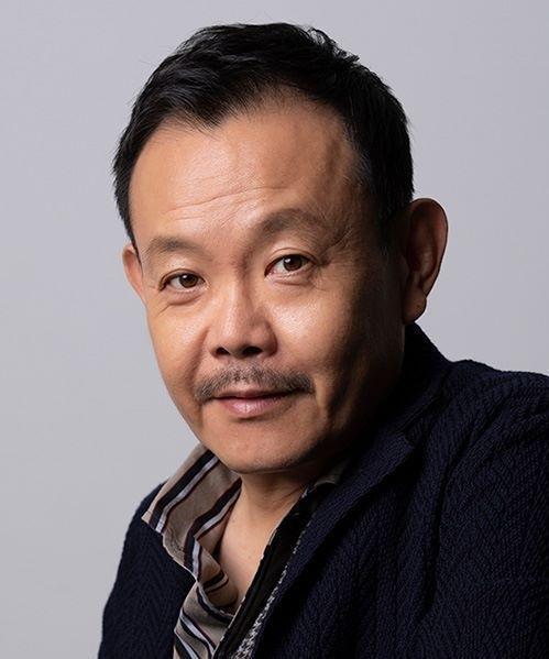 近藤芳正さん（ⓒＳＨＯＣＨＩＫＵ　ＥＮＴＥＲＴＡＩＮＭＥＮＴ）